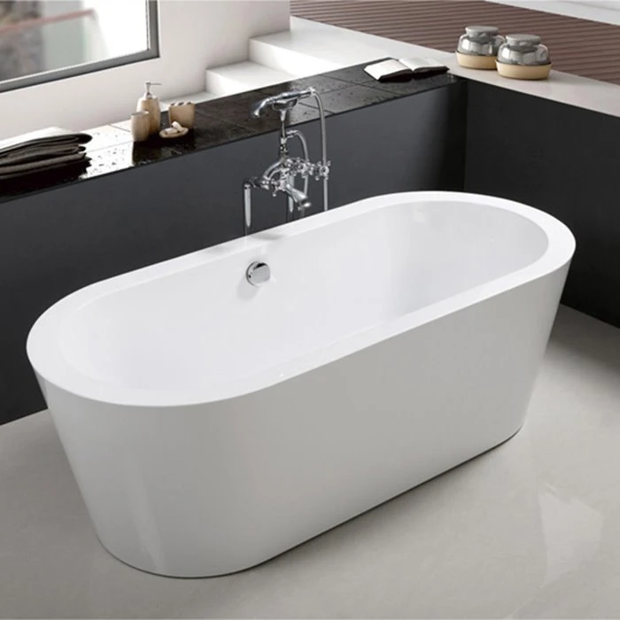 Soaking Tub With Shower